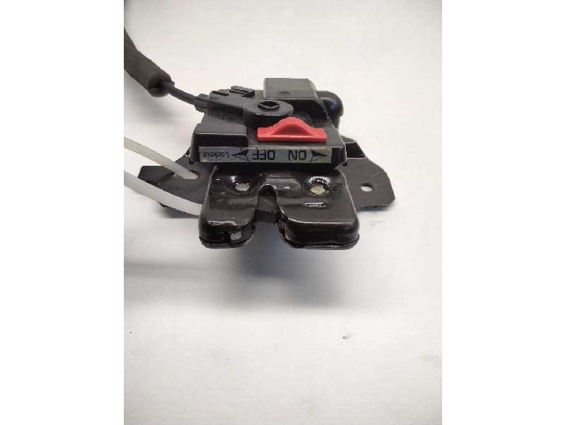 Recambio de cerradura maletero / porton para chevrolet alero 2.4 ltr referencia OEM IAM 16632814  