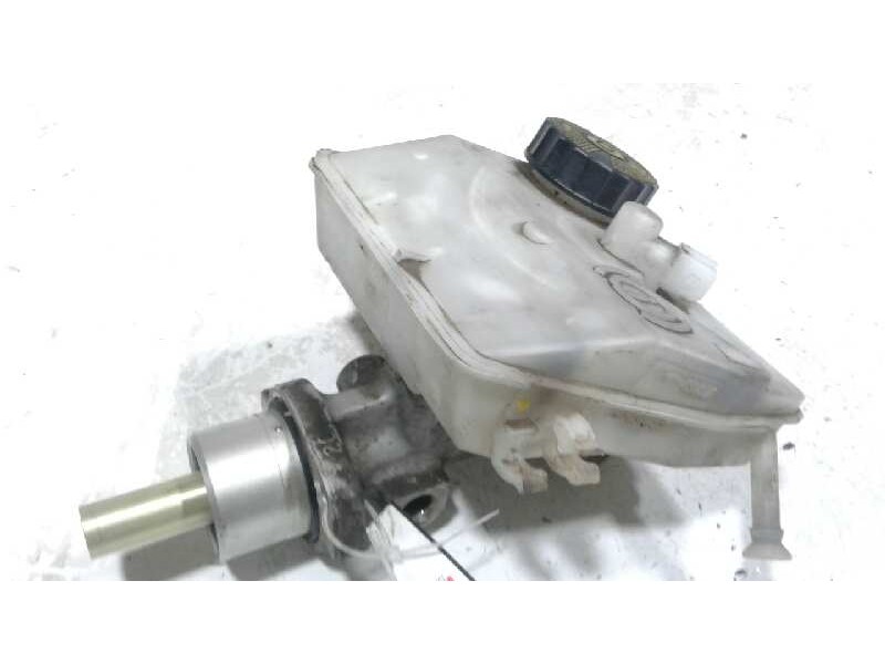 Recambio de bomba freno para peugeot 206 berlina xn referencia OEM IAM 076FA0  