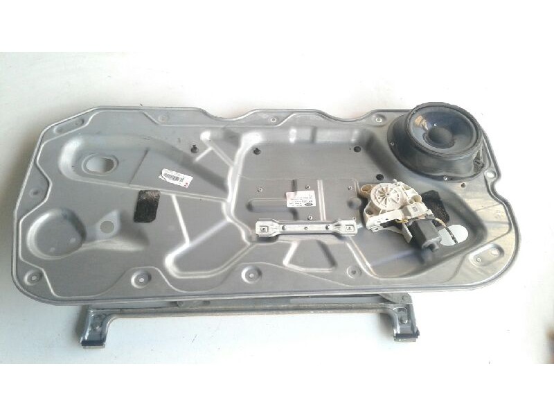 Recambio de elevalunas delantero derecho para ford focus berlina (cap) ambiente (d) referencia OEM IAM 1736144  