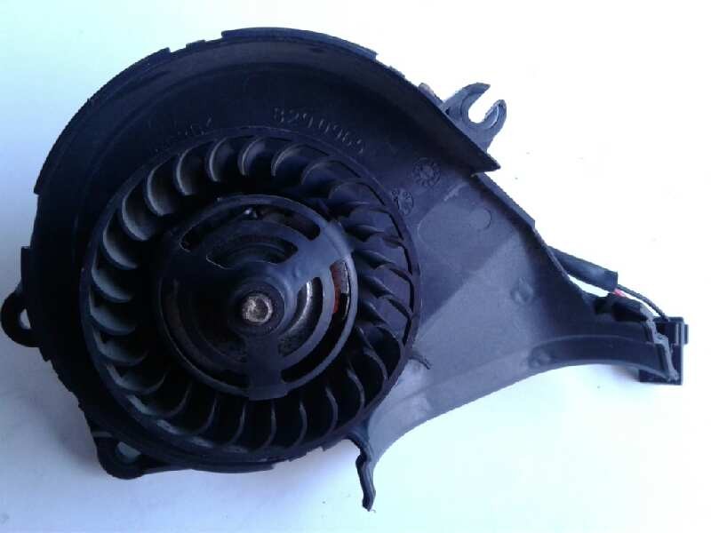 Recambio de motor calefaccion para peugeot 807 sr pack referencia OEM IAM 8290965  