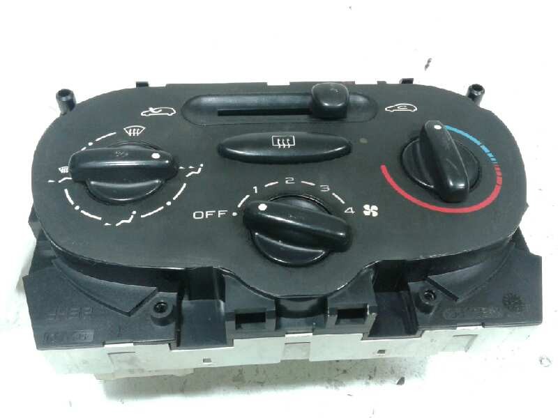 Recambio de mando calefaccion / aire acondicionado para peugeot 206 berlina xn referencia OEM IAM 64138  
