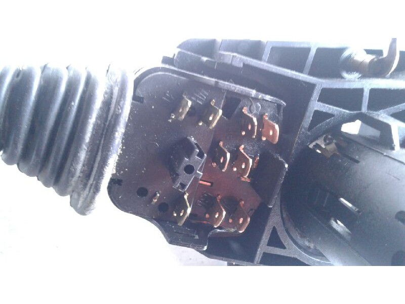 Recambio de mando limpia para opel corsa b swing referencia OEM IAM 90243394  