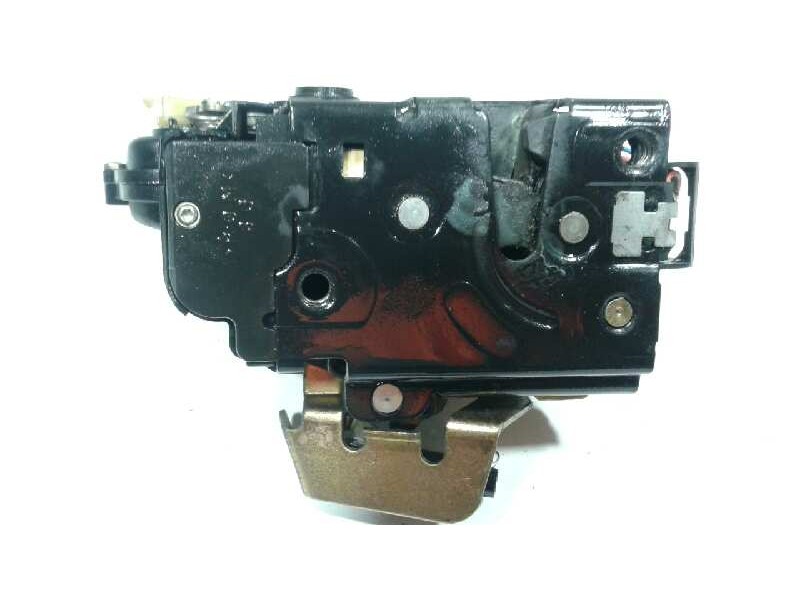 Recambio de cerradura puerta trasera izquierda para audi a6 berlina (4b2) 2.5 tdi referencia OEM IAM 4B0839015G  