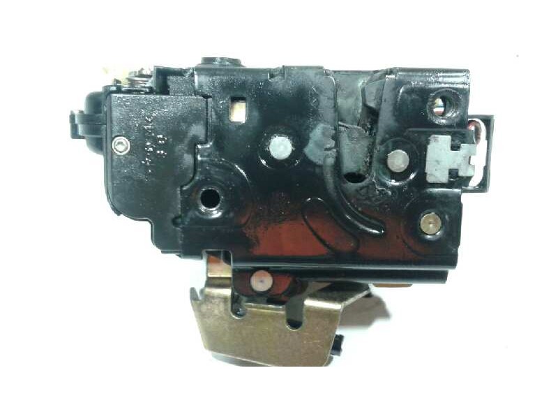 Recambio de cerradura puerta trasera izquierda para audi a6 berlina (4b2) 2.5 tdi referencia OEM IAM 4B0839015G  