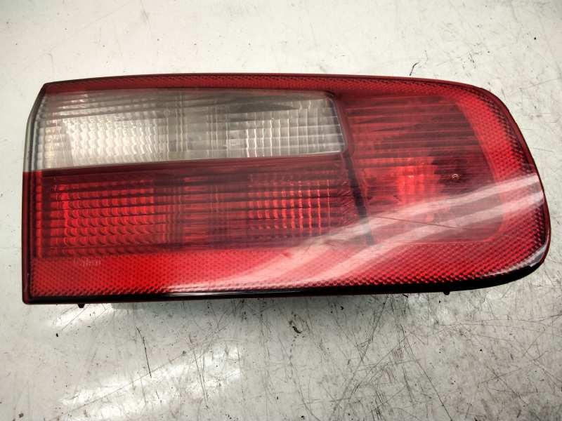 Recambio de piloto trasero izquierdo porton para renault laguna ii (bg0) authentique referencia OEM IAM   