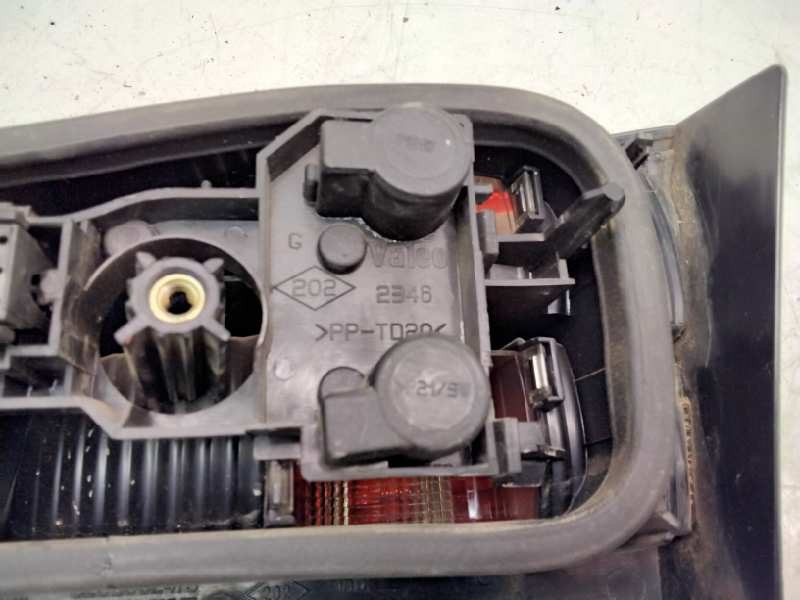 Recambio de piloto trasero izquierdo porton para renault laguna ii (bg0) authentique referencia OEM IAM   