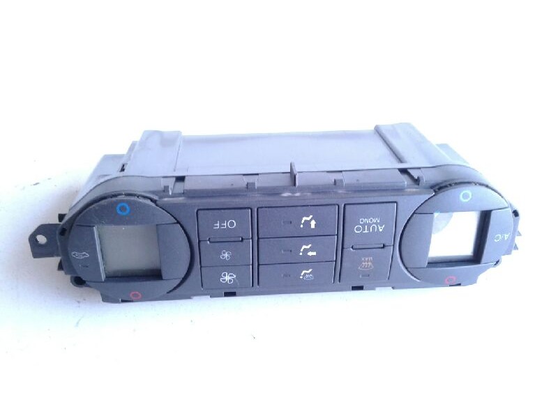 Recambio de mando climatizador para ford focus berlina (cap) ambiente (d) referencia OEM IAM 1463861  