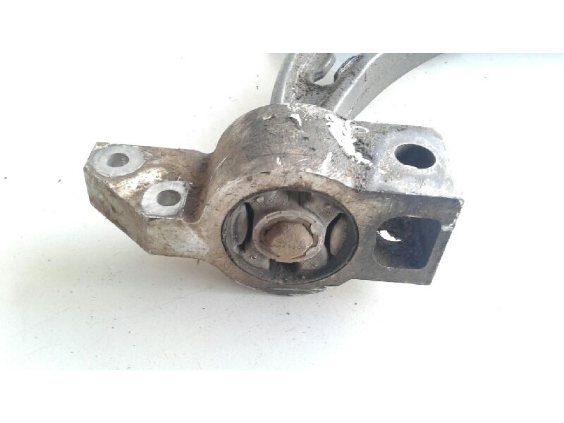 Recambio de brazo suspension superior delantero derecho para volkswagen caddy ka/kb (2k) kombi referencia OEM IAM 1K0407153G  