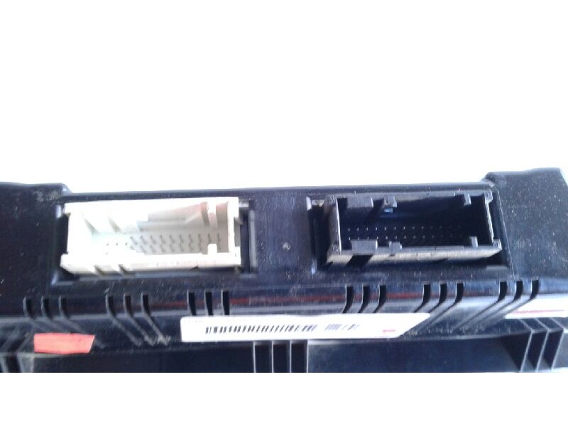 Recambio de mando climatizador para ford focus berlina (cap) ambiente (d) referencia OEM IAM 1463861  