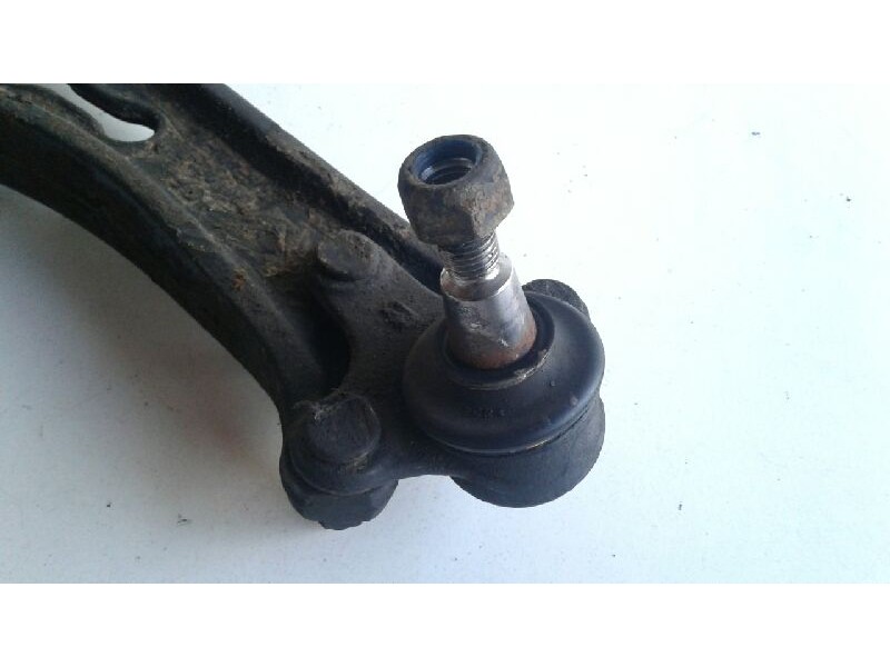 Recambio de brazo suspension superior delantero derecho para volkswagen caddy ka/kb (2k) kombi referencia OEM IAM 1K0407153G  