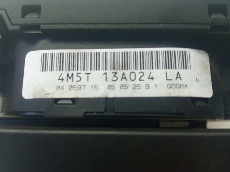 Recambio de mando luces para ford focus berlina (cap) ambiente (d) referencia OEM IAM 1318961  