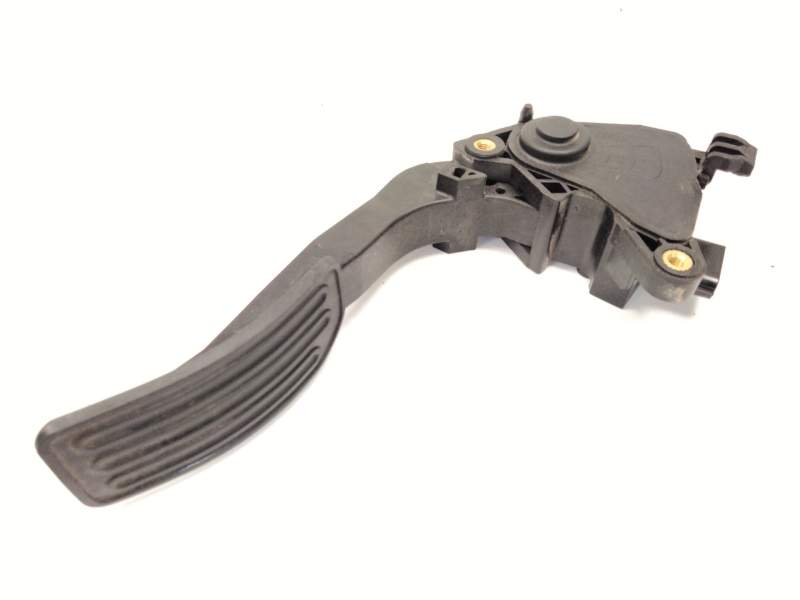Recambio de pedal acelerador para nissan juke (f15) 1.5 dci referencia OEM IAM 180023RA0B  