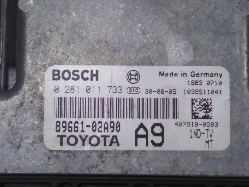 Recambio de centralita motor uce para toyota corolla (e12) 1.4 d-4d luna compact referencia OEM IAM 0281011733  