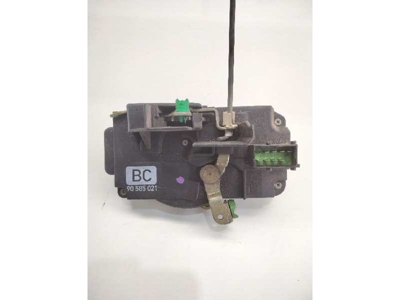 Recambio de cerradura puerta delantera izquierda para opel vectra b berlina edition 2000 referencia OEM IAM 90585021  