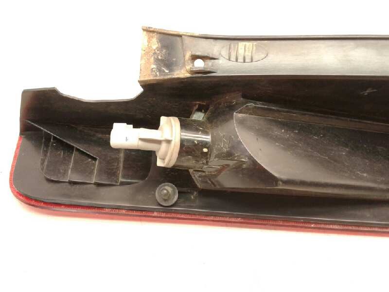 Recambio de piloto trasero derecho para ford focus berlina (cap) ambiente (d) referencia OEM IAM 1420450  