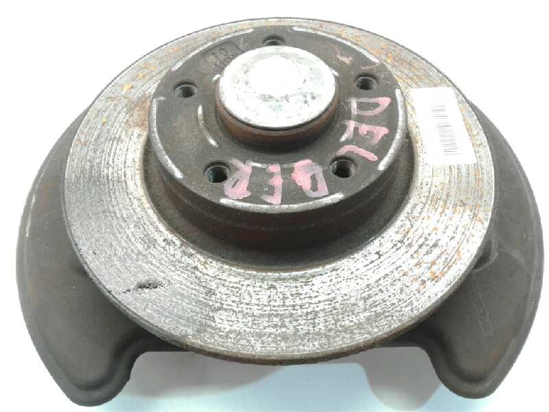 Recambio de mangueta trasera derecha para renault trafic combi (ab 4.01) 6 - plazas, acristalado parcial 2,9t combi corto refere