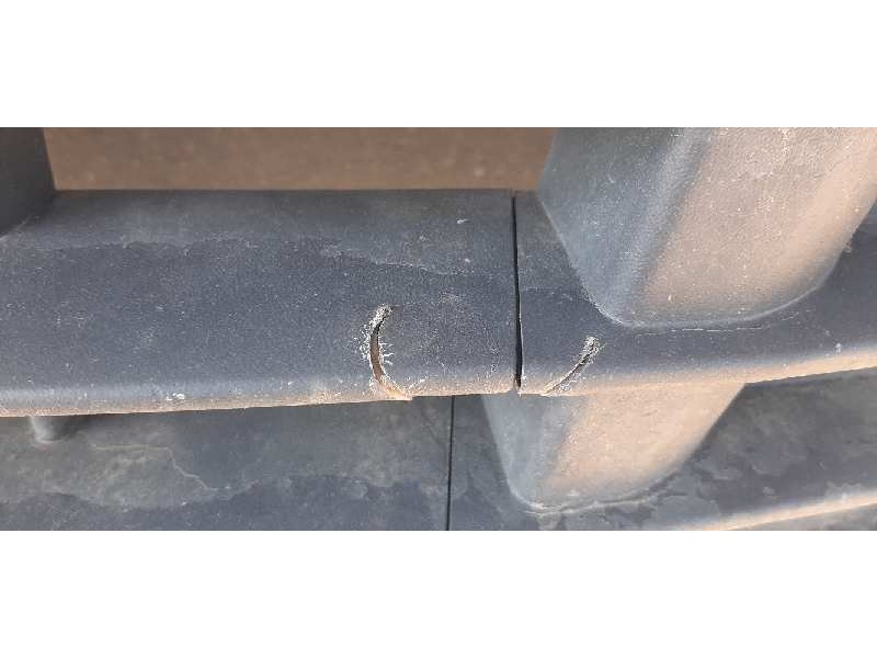 Recambio de paragolpes delantero para volkswagen caddy ka/kb (2k) kombi referencia OEM IAM 2K08072177G9  