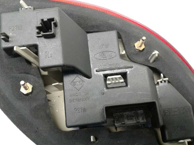 Recambio de piloto trasero derecho para ford ka (ccq) básico referencia OEM IAM 1105788  