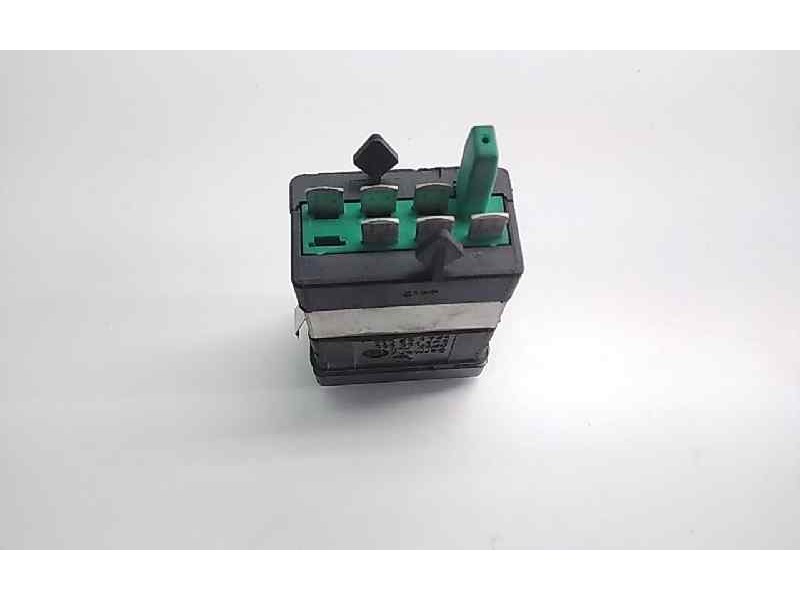 Recambio de interuuptor de calefaccion asientos para skoda superb (3u4) elegance referencia OEM IAM 3U0963562  