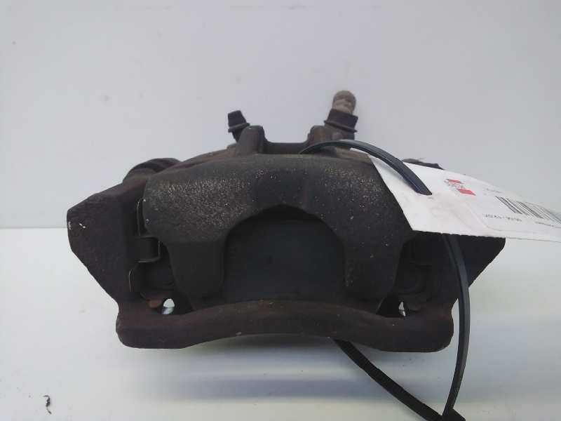 Recambio de pinza freno trasera derecha para toyota corolla (e12) 1.4 d-4d luna compact referencia OEM IAM 4773002111  