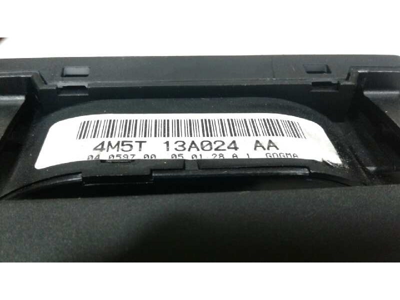 Recambio de mando luces para ford focus berlina (cap) ambiente (d) referencia OEM IAM 1318961  