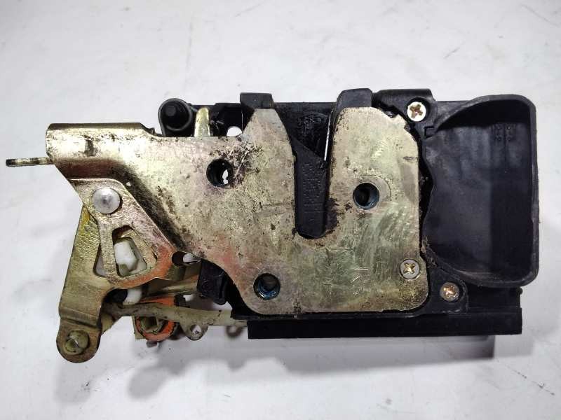 Recambio de cerradura puerta delantera izquierda para chevrolet nubira berlina sx referencia OEM IAM 96272641  