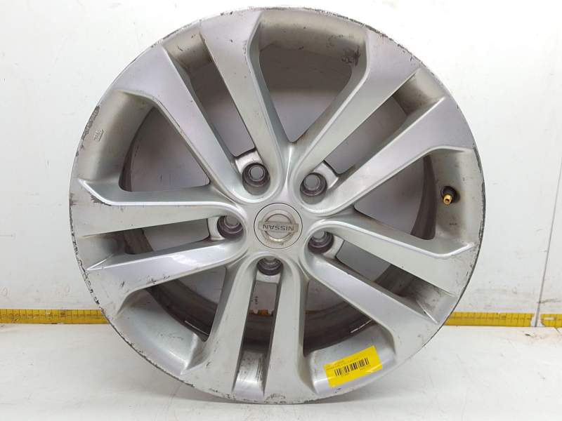 Recambio de llanta aluminio para nissan juke (f15) 1.5 dci referencia OEM IAM N4570113  