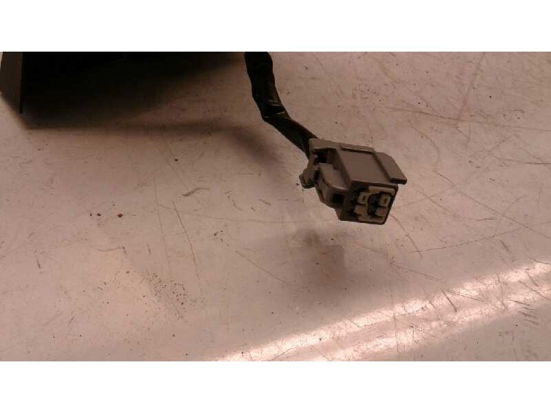 Recambio de retrovisor derecho para ford focus berlina (cap) ambiente (d) referencia OEM IAM 1373380  