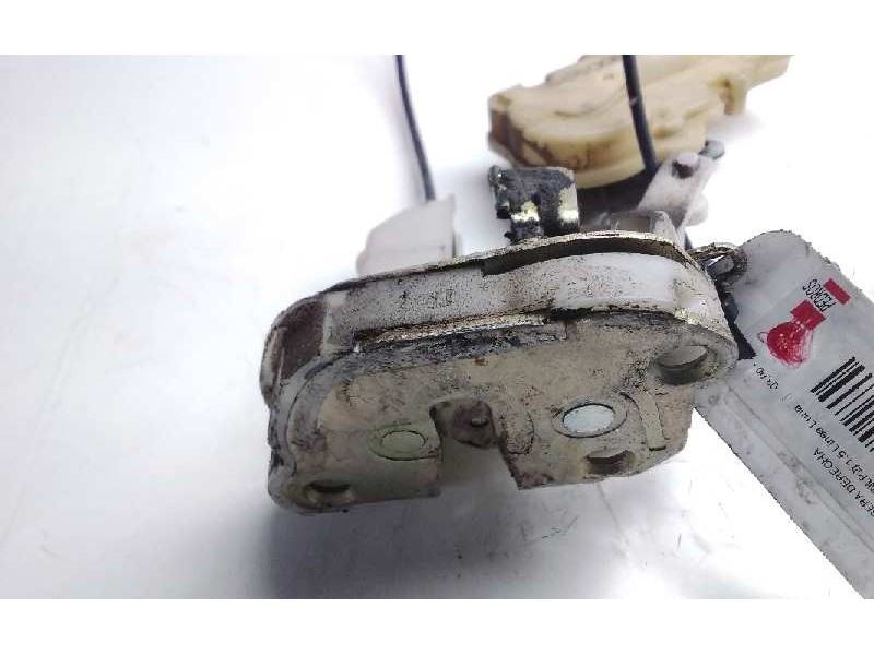 Recambio de cerradura puerta trasera derecha para toyota yaris verso (ncp2/nlp2) 1.5 linea luna referencia OEM IAM   