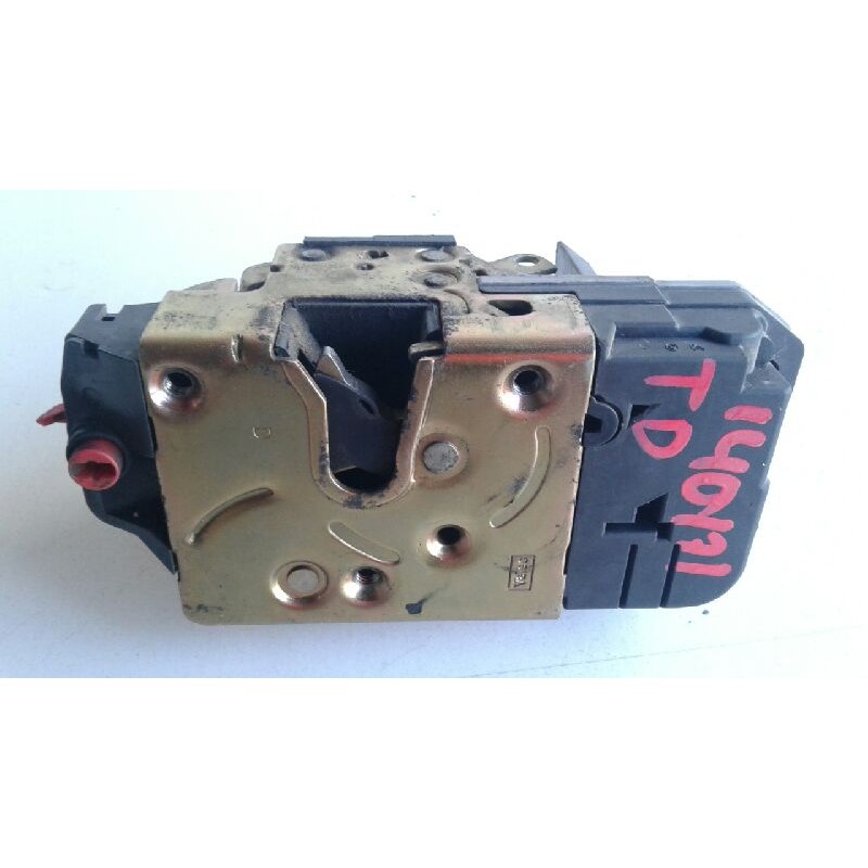 Recambio de cerradura puerta trasera derecha para citroen xsara berlina 2.0 hdi exclusive (66kw) referencia OEM IAM 913884  