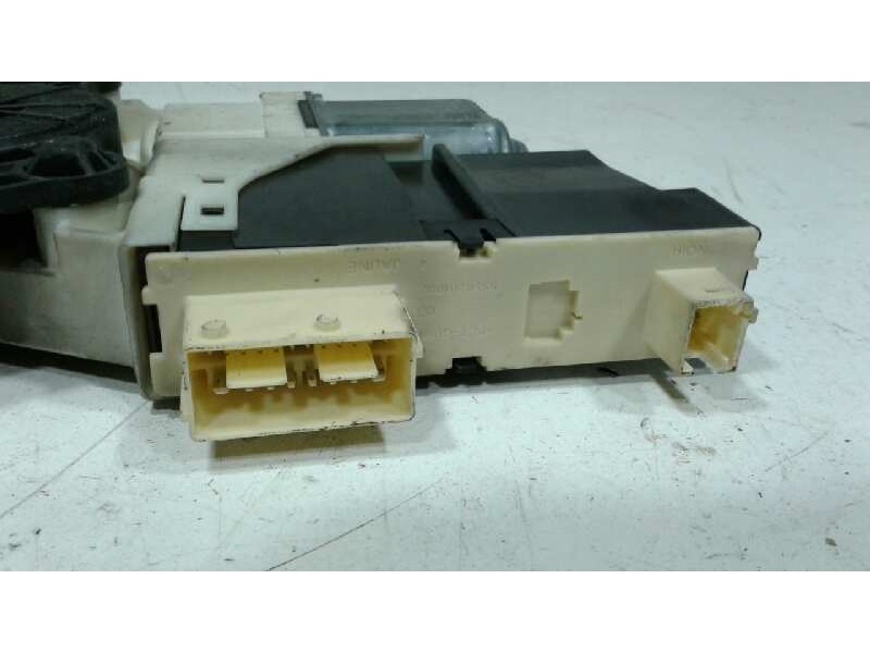 Recambio de elevalunas delantero izquierdo para peugeot 307 break / sw (s1) 1.6 hdi referencia OEM IAM 9634456980  