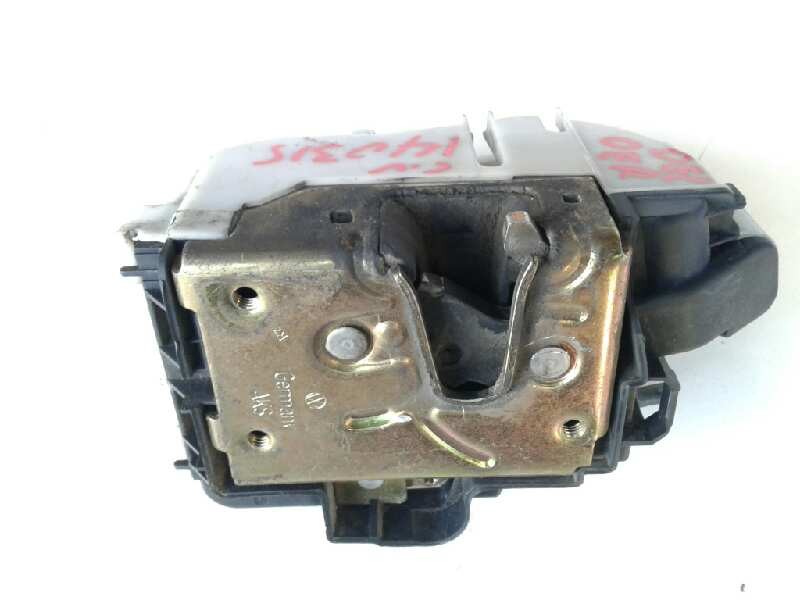 Recambio de cerradura puerta delantera derecha para volkswagen polo berlina (6n1) básico referencia OEM IAM 6N1837016D  