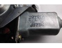 ELEVALUNAS DELANTERO DERECHO 8T71052030 
