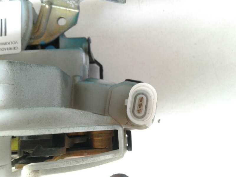 Recambio de cerradura puerta delantera derecha para volkswagen polo berlina (6n1) básico referencia OEM IAM 6N1837016D  