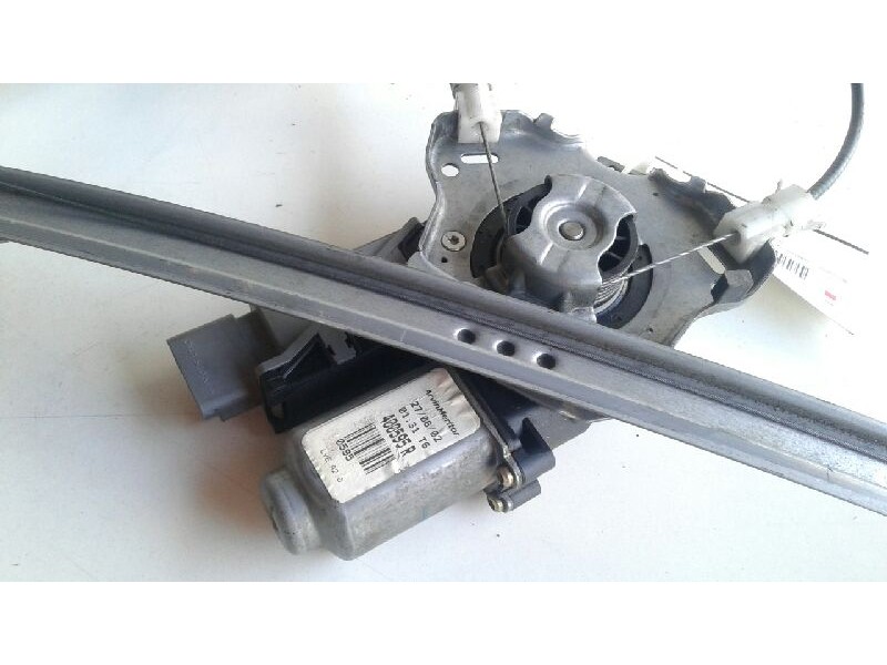 Recambio de elevalunas delantero derecho para citroen xsara berlina 2.0 hdi exclusive (66kw) referencia OEM IAM   