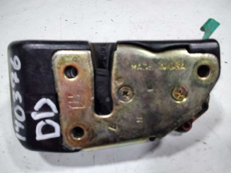 Recambio de cerradura puerta delantera derecha para chrysler voyager (gs) 2.5 td referencia OEM IAM 04675584  