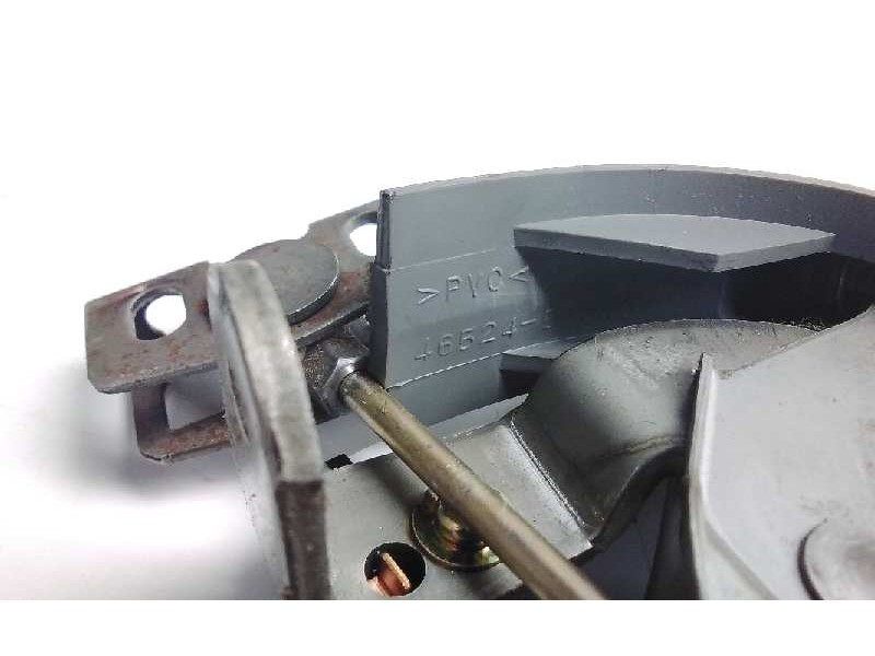 Recambio de palanca freno de mano para toyota yaris verso (ncp2/nlp2) 1.5 linea luna referencia OEM IAM 4652452010  