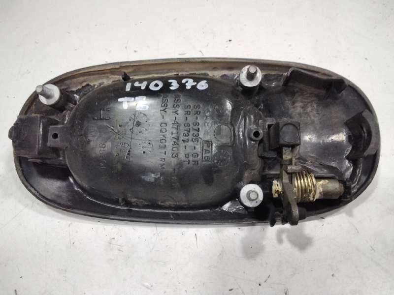 Recambio de maneta exterior trasera izquierda para chrysler voyager (gs) 2.5 td referencia OEM IAM 04717403  