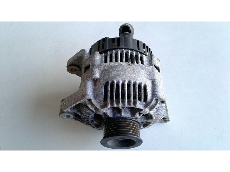 Recambio de alternador para volvo s40 berlina td referencia OEM IAM A13VI209 2541981B REN 7700 424582