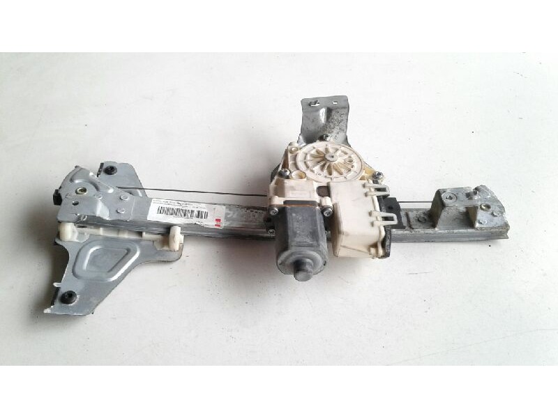 Recambio de elevalunas trasero izquierdo para citroen c4 berlina collection referencia OEM IAM 922389  