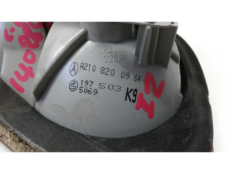 Recambio de piloto trasero izquierdo porton para mercedes clase e (w210) berlina 240 (210.061) referencia OEM IAM 8200964  