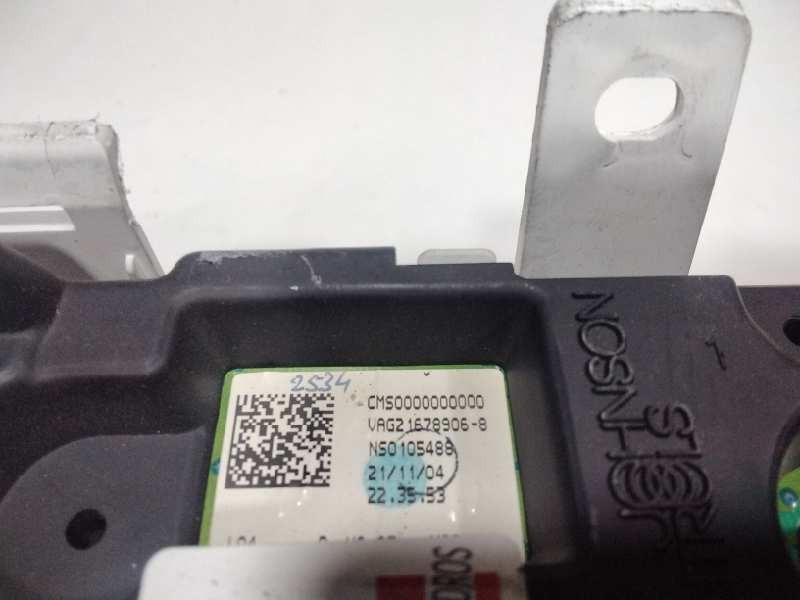 Recambio de cuadro instrumentos para renault modus confort dynamique referencia OEM IAM P8200418023  