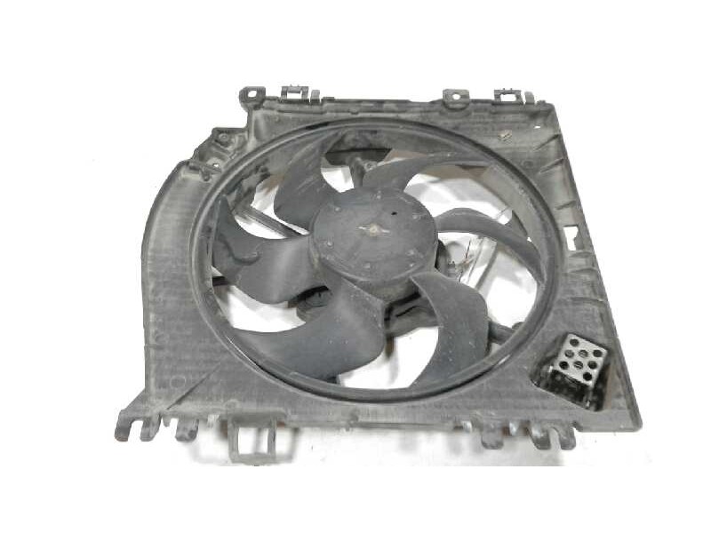 Recambio de electroventilador para renault modus confort dynamique referencia OEM IAM 7701068309  