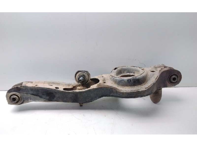 Recambio de brazo suspension inferior trasero izquierdo para ford focus c-max (cap) trend (d) referencia OEM IAM 01MFLD  