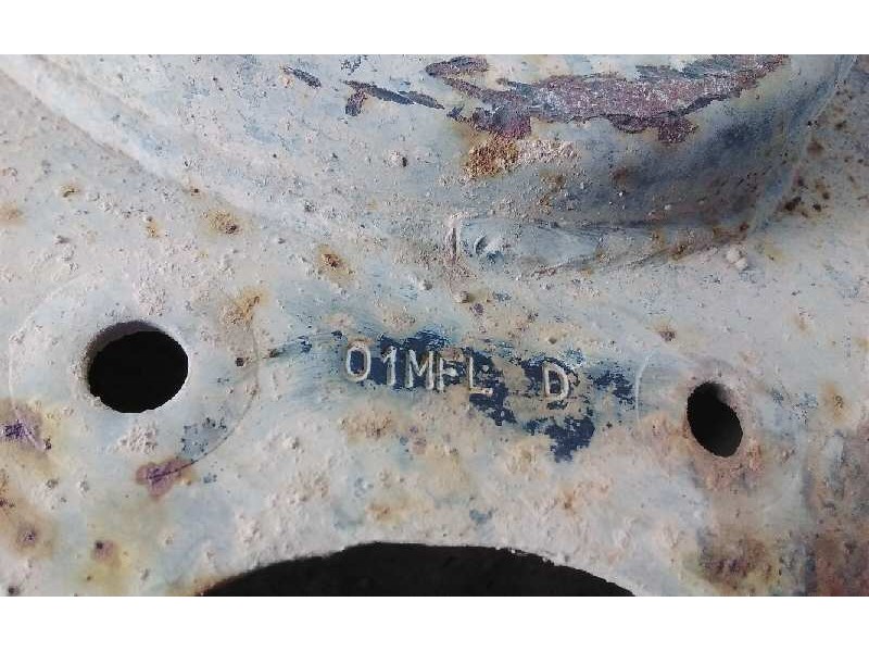 Recambio de brazo suspension inferior trasero izquierdo para ford focus c-max (cap) trend (d) referencia OEM IAM 01MFLD  