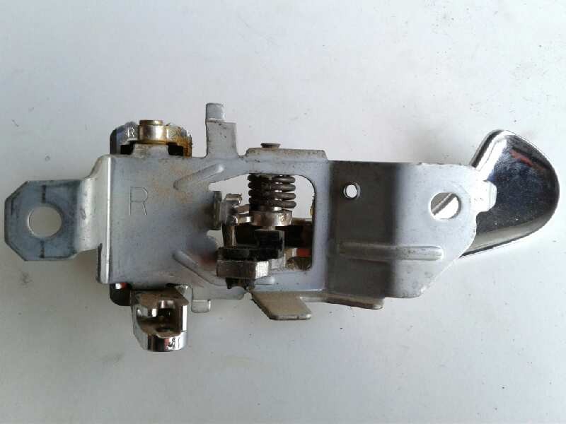 Recambio de maneta interior trasera derecha para mitsubishi l 200 (k6/7) 2500 td american sport (4-ptas.) referencia OEM IAM   