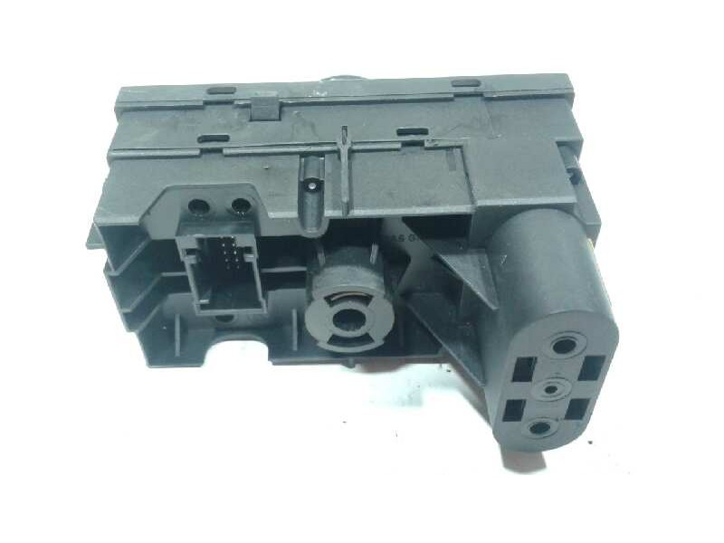 Recambio de mando luces para opel meriva cosmo referencia OEM IAM 6240237  