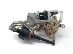 Recambio de cerradura puerta trasera izquierda para mercedes clase e (w210) berlina 230 (210.037) referencia OEM IAM 2027300535  2