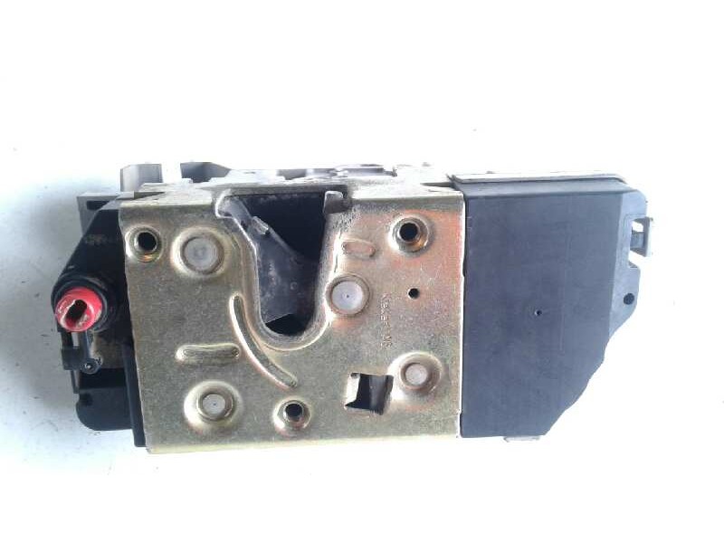 Recambio de cerradura puerta trasera derecha para peugeot 307 berlina (s2) x-line referencia OEM IAM 9138G0  