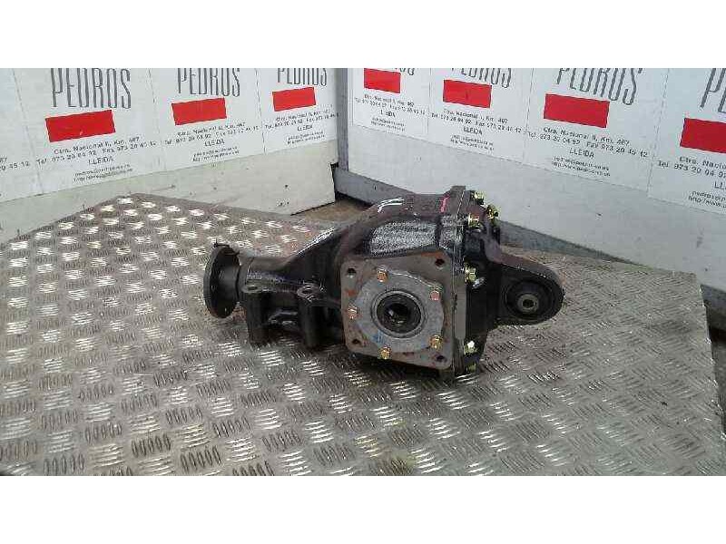 Recambio de diferencial delantero para nissan terrano/terrano.ii (r20) 2.7 turbodiesel referencia OEM IAM 38501G2308  38501G2308